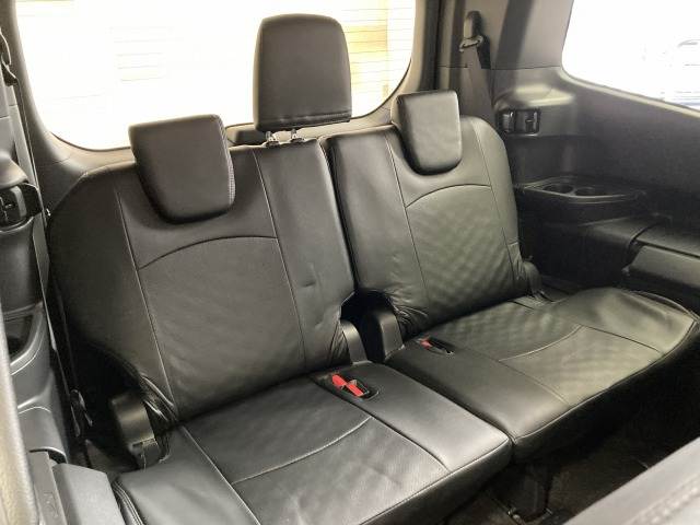 トヨタ ヴォクシーの画像13