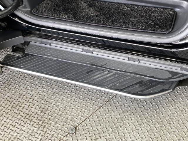 トヨタ ヴェルファイアハイブリッドの画像10