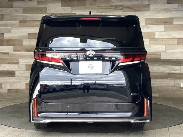 トヨタ ヴェルファイアハイブリッドの画像15