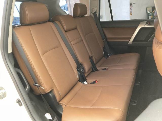 トヨタ ランドクルーザープラドの画像12