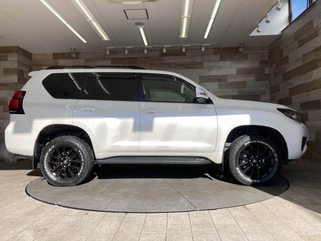 トヨタ ランドクルーザープラドの画像17