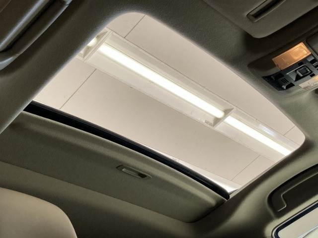 ランドクルーザープラドTX“Lパッケージ・Matt Black Edition” 内装他