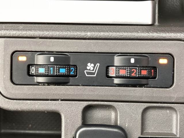 トヨタ ランドクルーザープラドの画像8