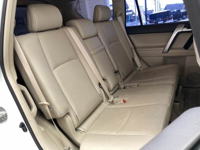 トヨタ ランドクルーザープラドの画像12