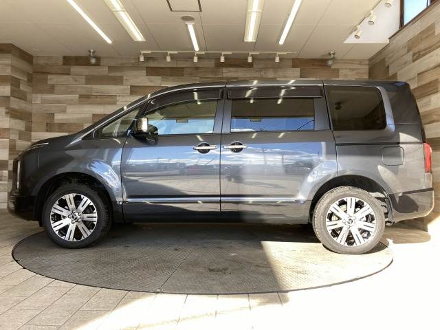 三菱&nbsp;デリカD5の画像16