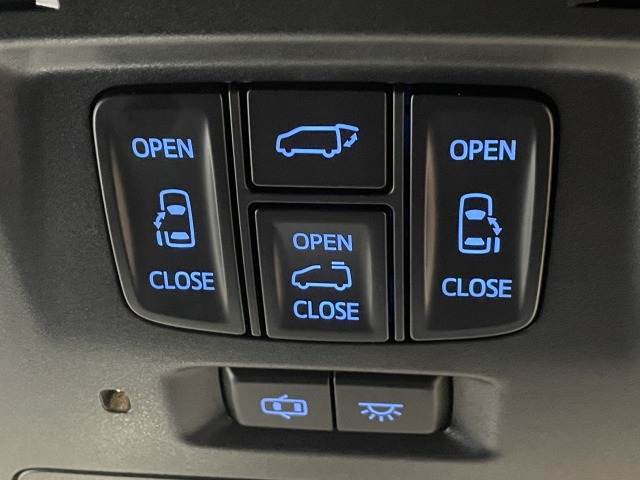 トヨタ&nbsp;ヴェルファイアの画像8