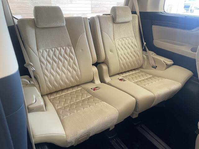 トヨタ&nbsp;ヴェルファイアの画像13