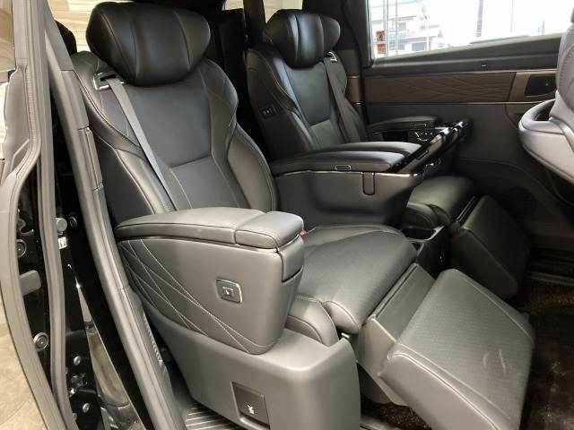 トヨタ&nbsp;ヴェルファイアハイブリッドの画像12