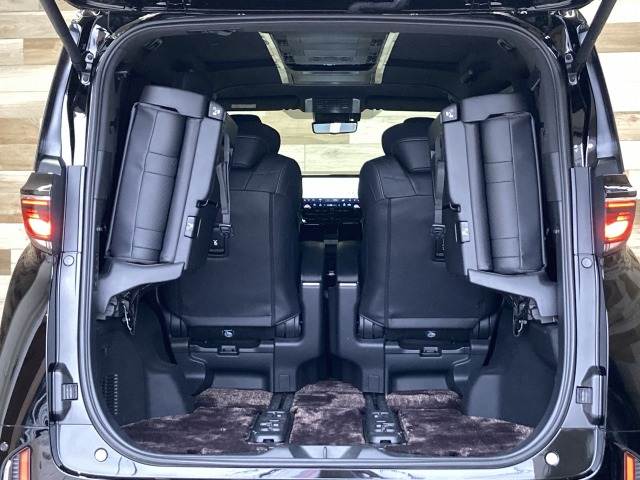 トヨタ&nbsp;ヴェルファイアハイブリッドの画像14