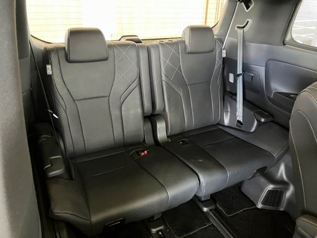 トヨタ&nbsp;ヴェルファイアハイブリッドの画像13