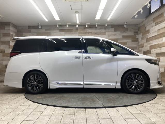 トヨタ&nbsp;アルファードハイブリッドの画像17