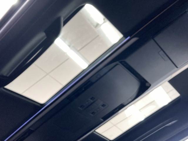 トヨタ&nbsp;アルファードハイブリッドの画像7