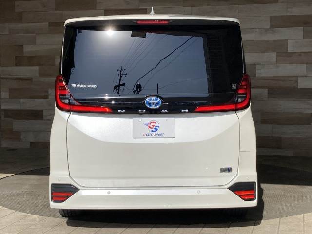 トヨタ ノアハイブリッドの画像15