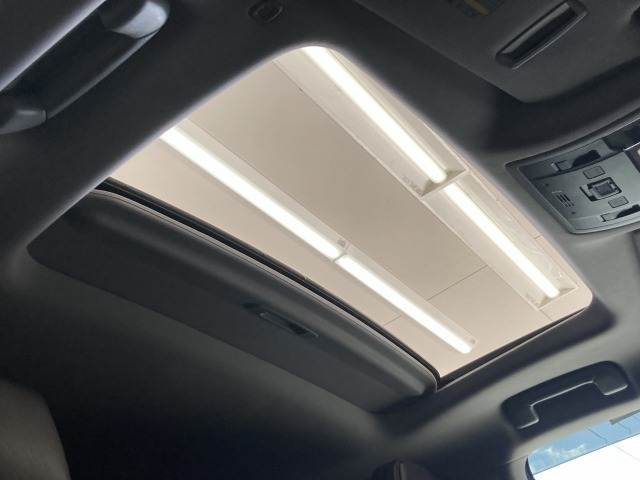 RXRX450h “version L” 内装他