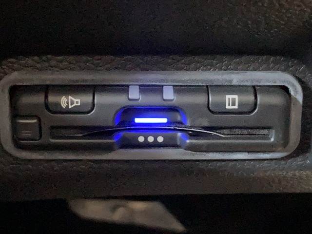 ホンダ ヴェゼルハイブリッドの画像8