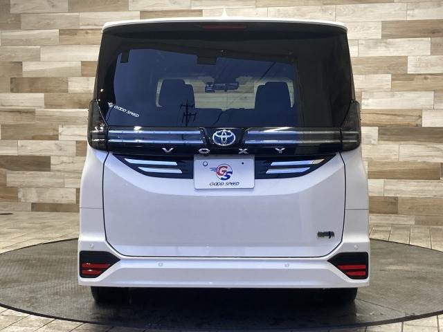 トヨタ&nbsp;ヴォクシーハイブリッドの画像15