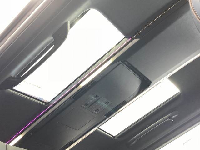 アルファードハイブリッド□Z 内装他