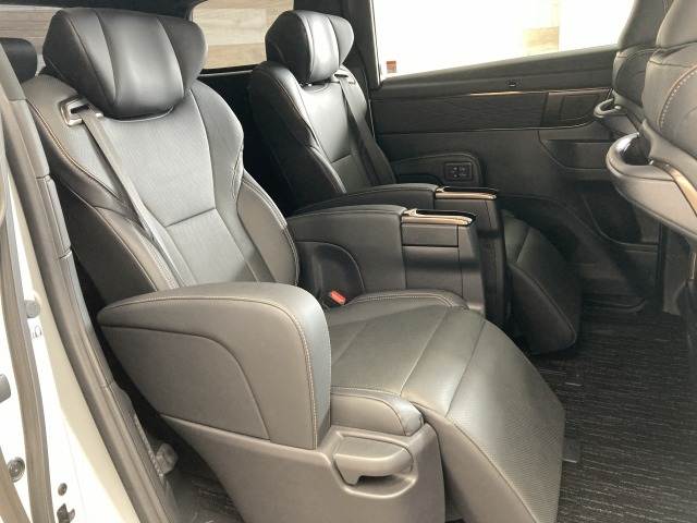 トヨタ&nbsp;アルファードハイブリッドの画像12