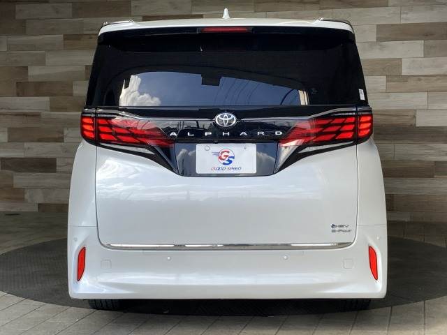 トヨタ&nbsp;アルファードハイブリッドの画像15