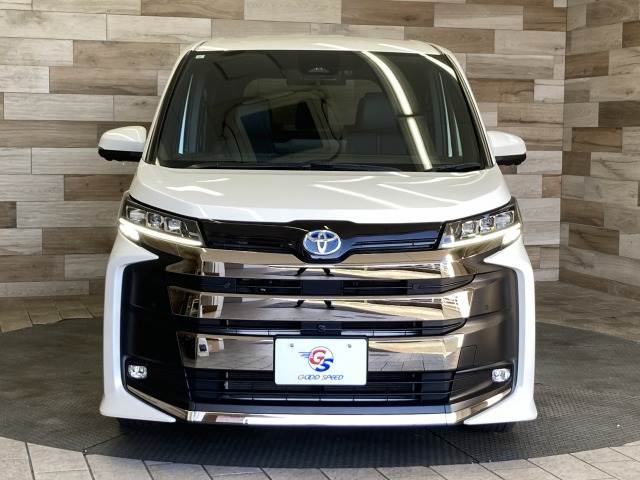 トヨタ&nbsp;ノアハイブリッドの画像3