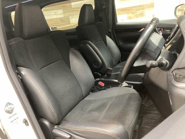 トヨタ&nbsp;ヴェルファイアの画像11