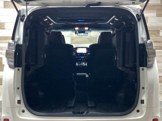 トヨタ&nbsp;ヴェルファイアの画像14