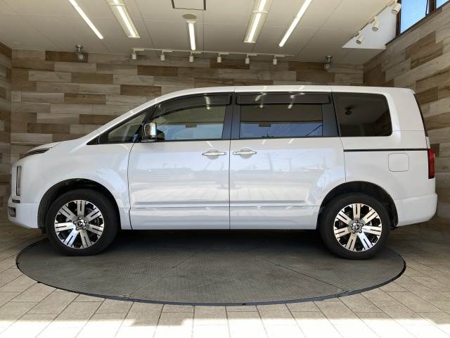 三菱&nbsp;デリカD5の画像16