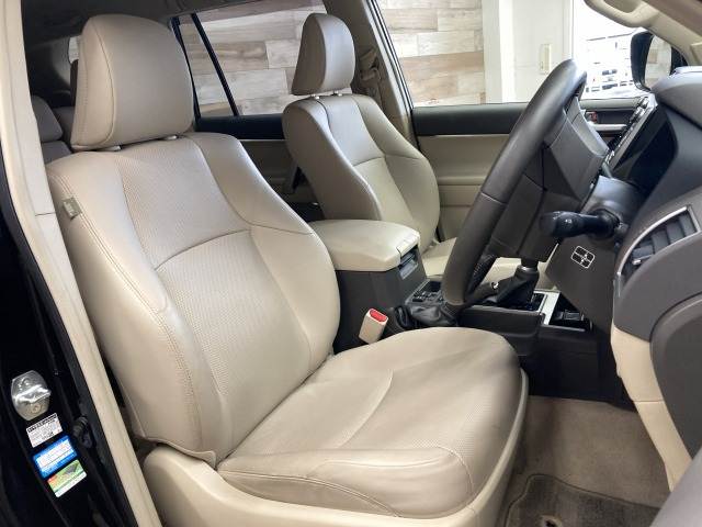 トヨタ ランドクルーザープラドの画像11