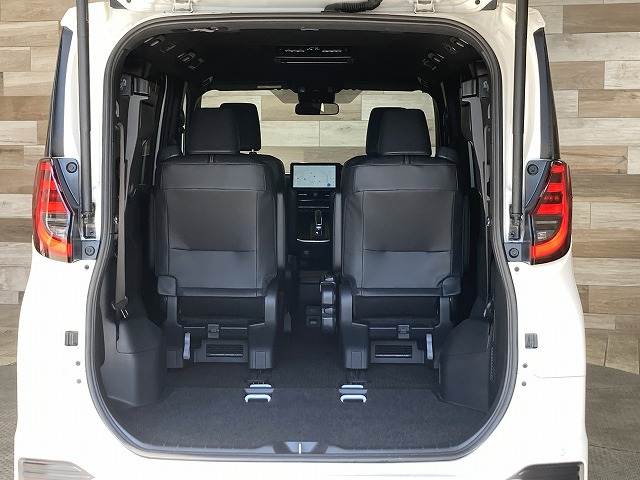 トヨタ&nbsp;ノアハイブリッドの画像14