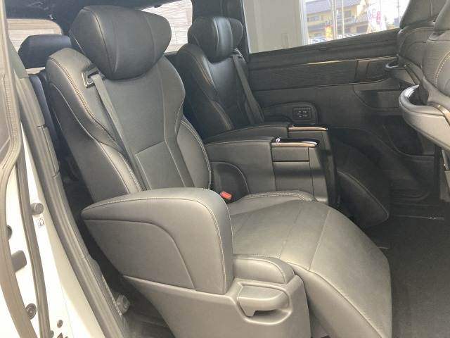 トヨタ&nbsp;アルファードの画像12