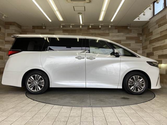 トヨタ&nbsp;アルファードの画像17