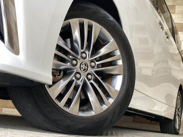 トヨタ&nbsp;アルファードの画像19