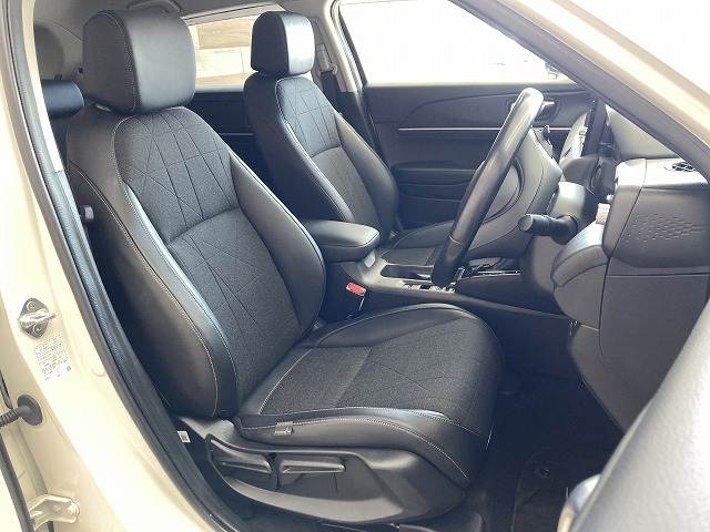 ホンダ ヴェゼルハイブリッドの画像12