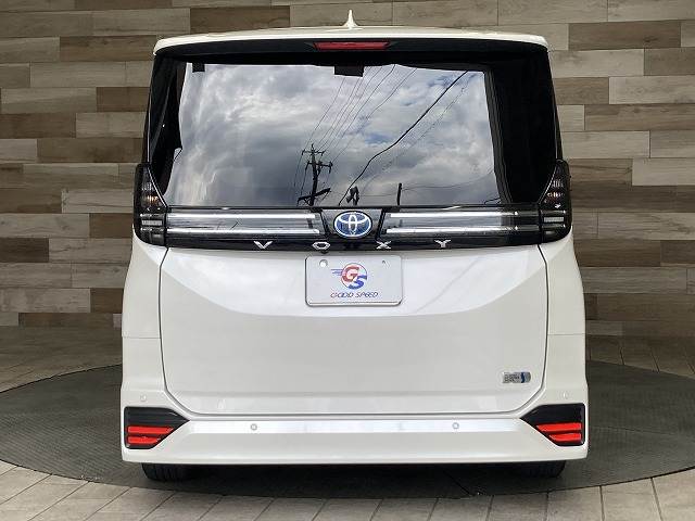 トヨタ&nbsp;ヴォクシーハイブリッドの画像15