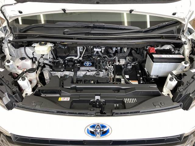 トヨタ&nbsp;ヴォクシーハイブリッドの画像18