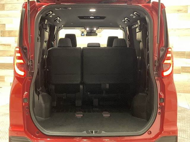 トヨタ&nbsp;ノアの画像14