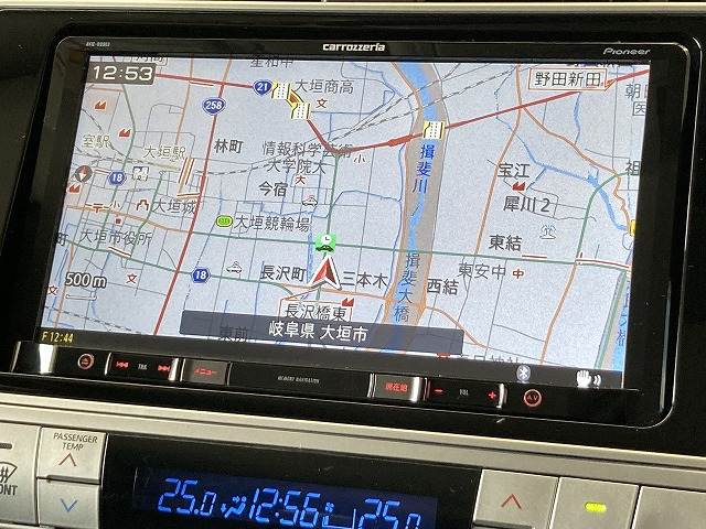 トヨタ&nbsp;ランドクルーザープラドの画像4