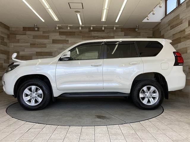 トヨタ&nbsp;ランドクルーザープラドの画像16