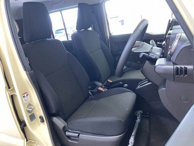 スズキ ジムニーノマドの画像12