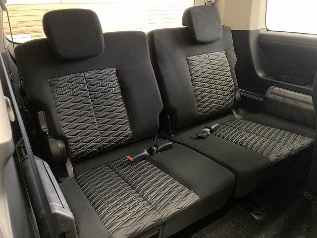 三菱&nbsp;デリカD5の画像13