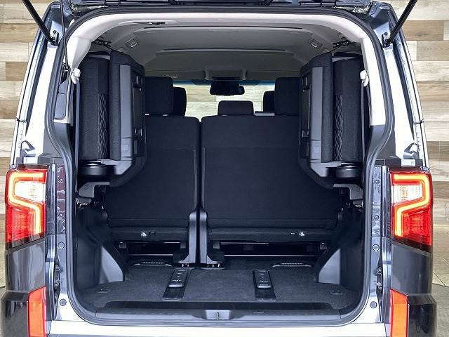 三菱&nbsp;デリカD5の画像14