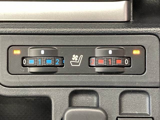 トヨタ ランドクルーザープラドの画像7