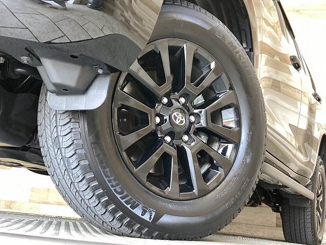 トヨタ ランドクルーザープラドの画像19