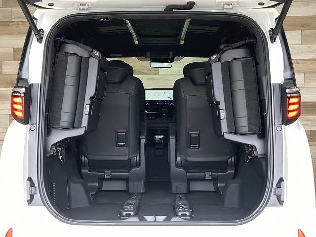 トヨタ&nbsp;アルファードの画像14