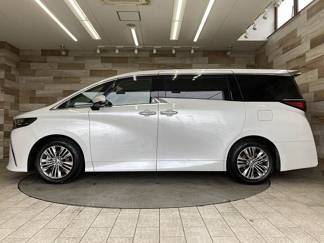 トヨタ&nbsp;アルファードの画像16