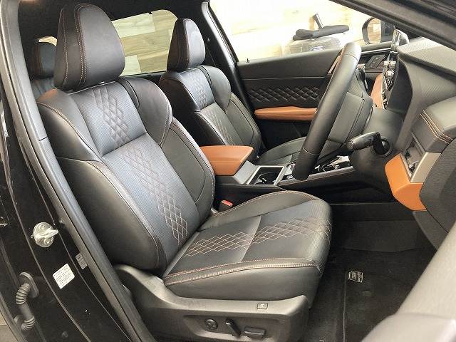 三菱 アウトランダーPHEVの画像11