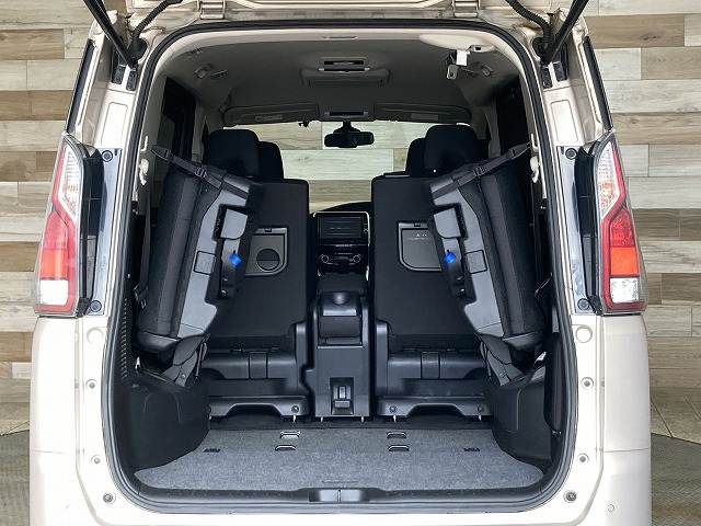 日産&nbsp;セレナの画像14