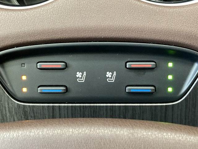 トヨタ&nbsp;ハリアーハイブリッドの画像11