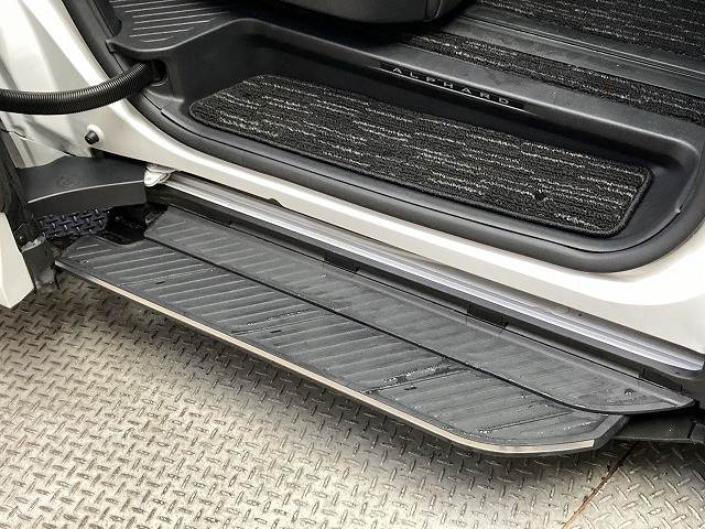 トヨタ&nbsp;アルファードの画像10