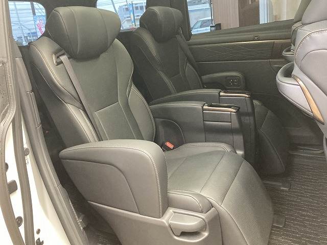 トヨタ&nbsp;アルファードの画像12
